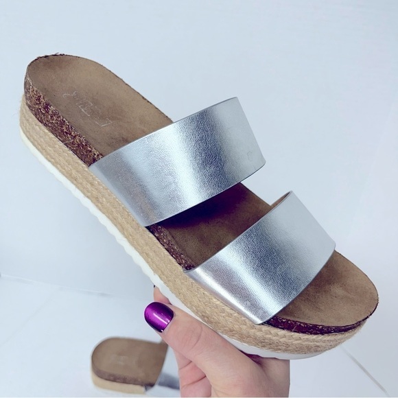 Brash Metallic Silver Double Strap Espadrille Platform Sandal 9 - Picture 10 of 10